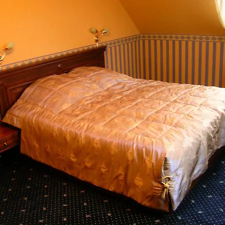 Zolotoie Runo Hotel *