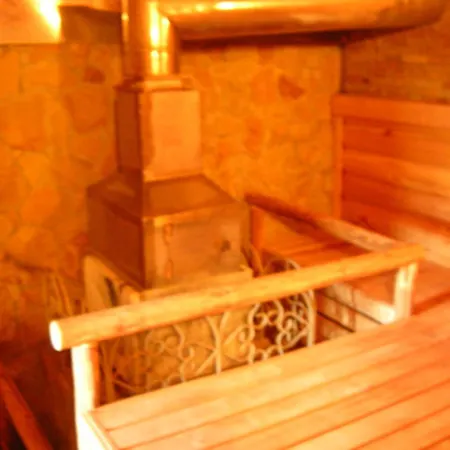 Zolotoie Runo Hotel *