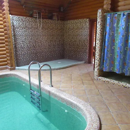 Zolotoie Runo Hotel *