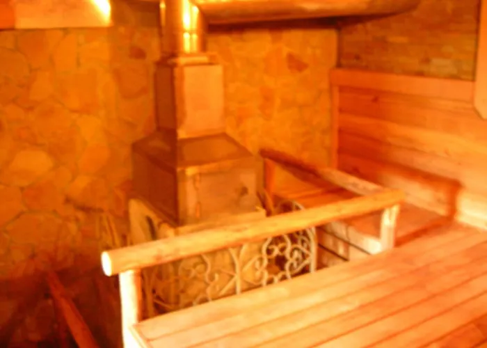 Zolotoie Runo Hotel *