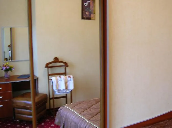 Zolotoie Runo Hotel Skhidnytsia
